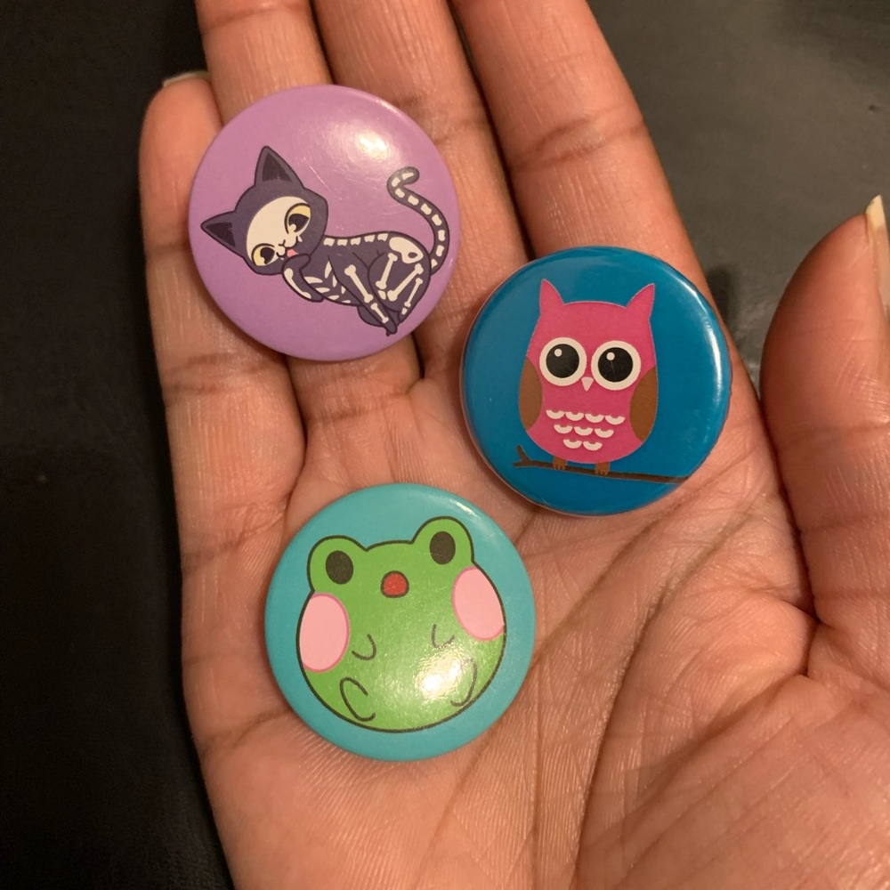 Colorful Animal-Themed Buttons